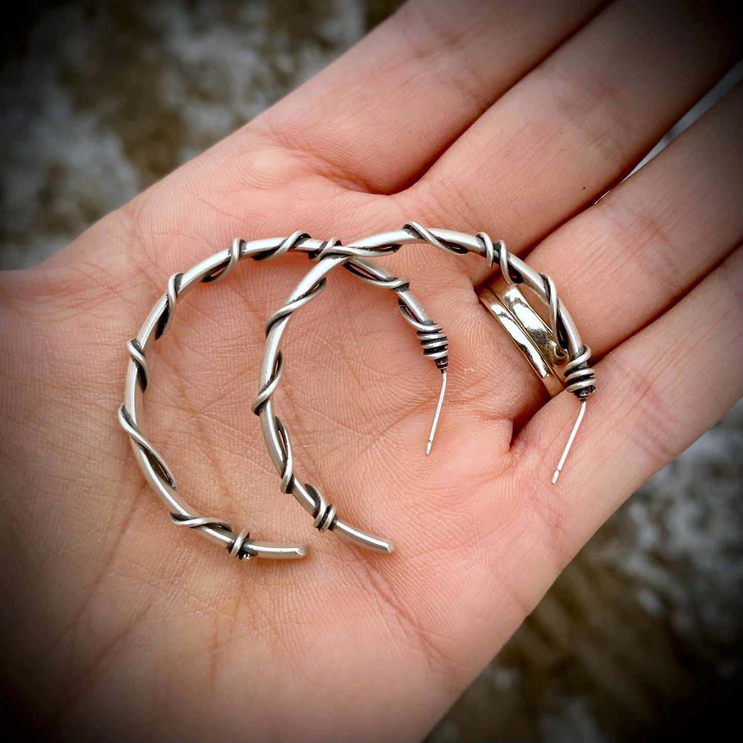 Vine-y Hoops